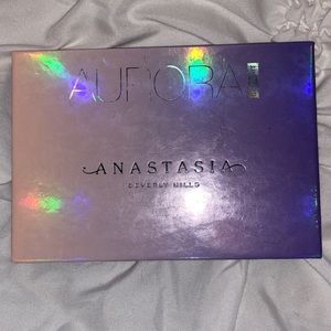 Anastasia highlight pallet